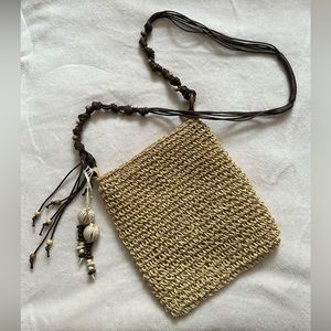 🐚 Beaded Woven Bag 🐚